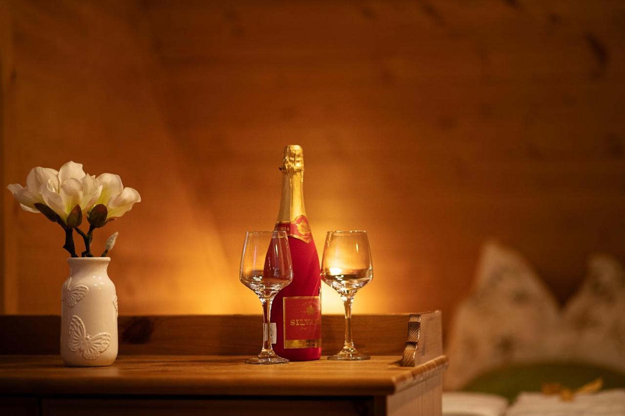 Ohana Boutique Hotel Vistea de Sus Екстер'єр фото
